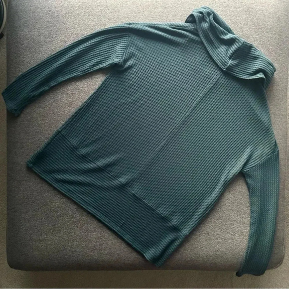 Anthropologie Akemi + Kin Cowl Neck Long Sleeve Sweater Small - Picture 8 of 9